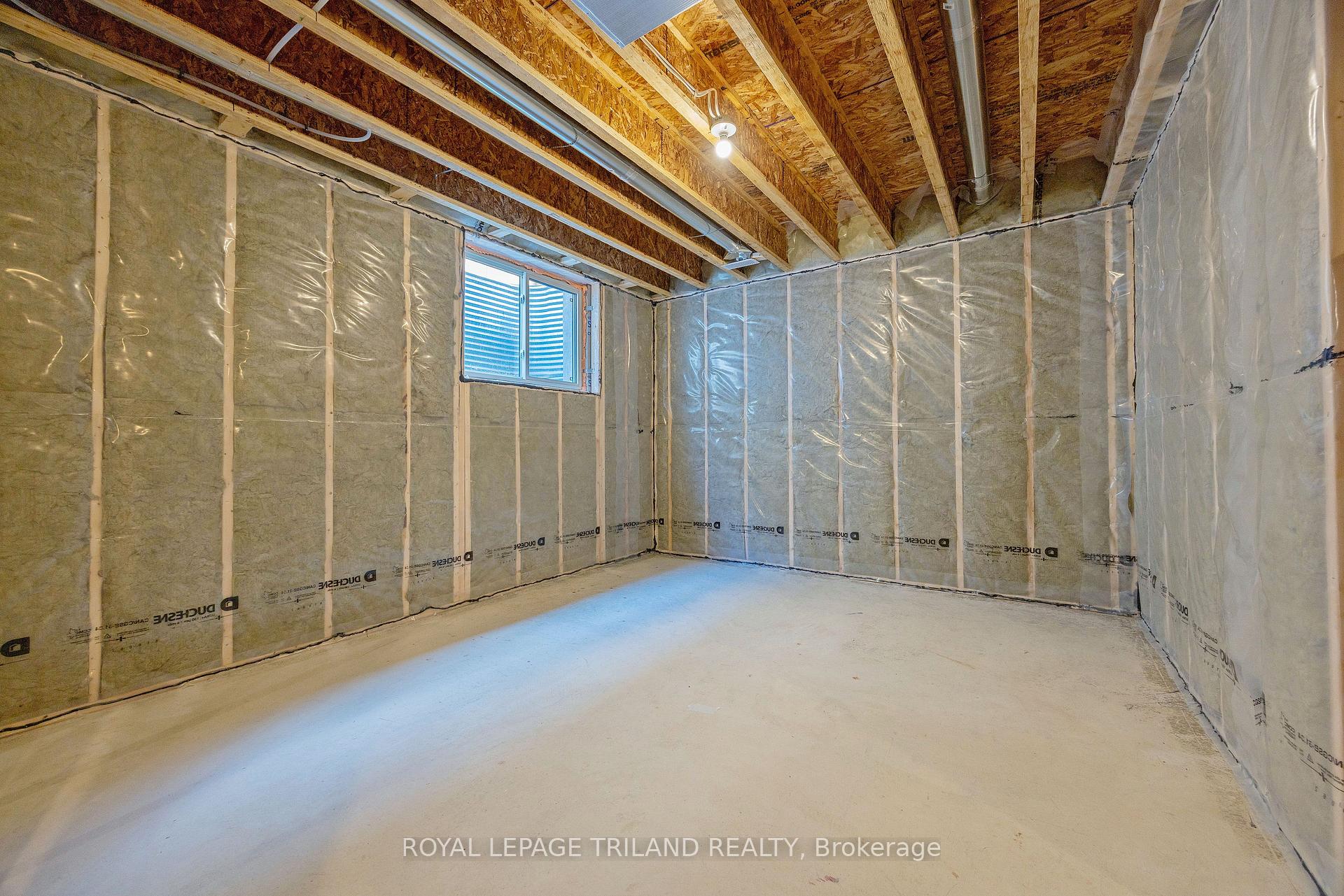 Photo 27 of 193 Catherine Street, North Middlesex, Parkhill — HOMEH