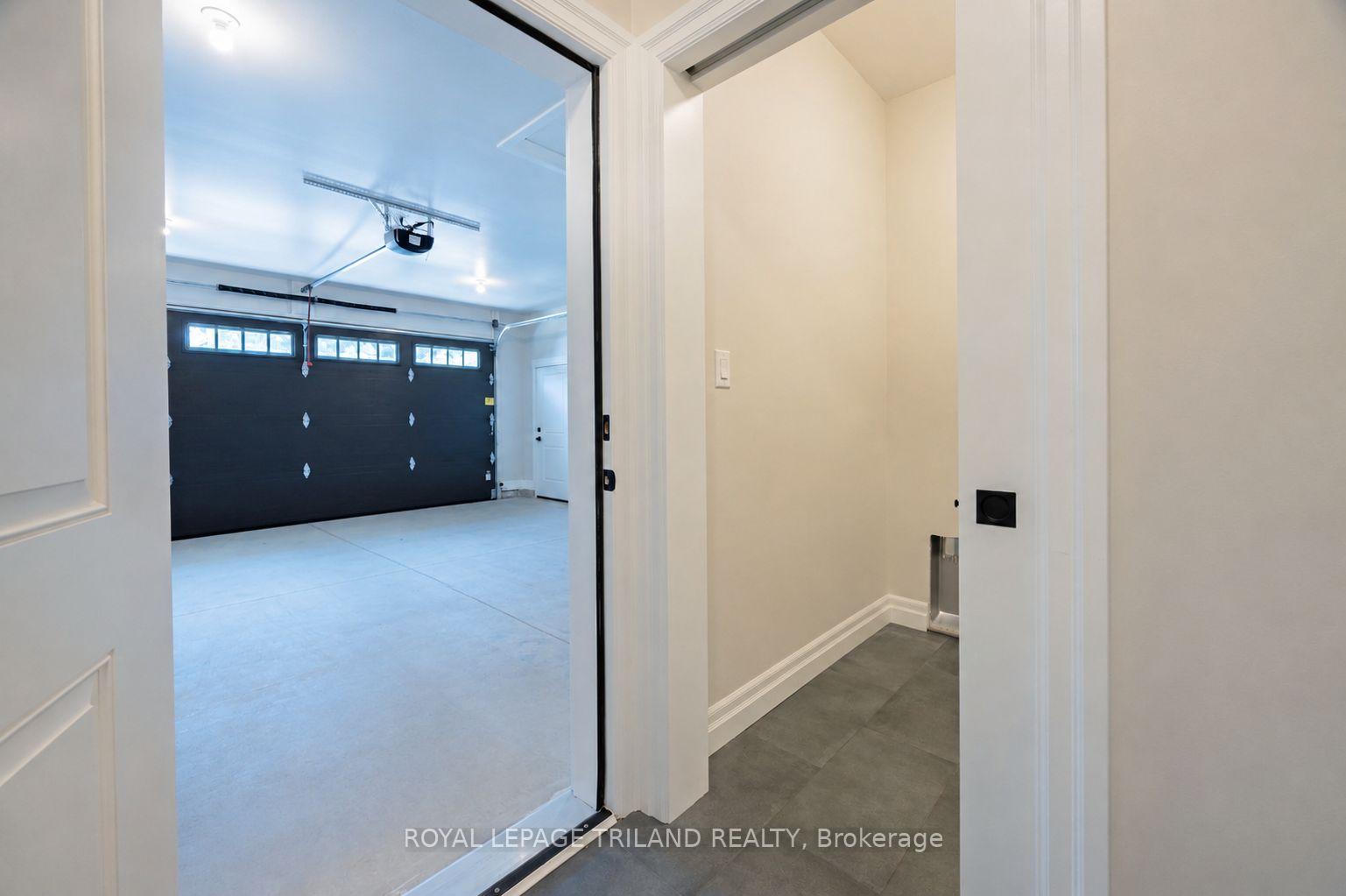 Photo 35 of 193 Catherine Street, North Middlesex, Parkhill — HOMEH