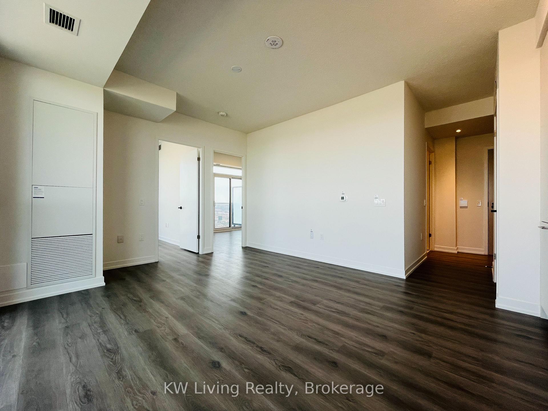Photo 3 of Unit 5009, 225 Commerce Street, Vaughan, Vaughan Corporate Centre — HOMEH