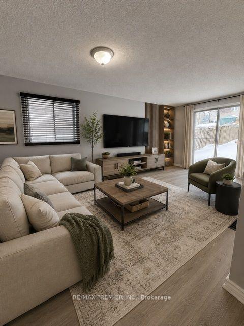 Photo 3 of 34 Argyle Road, Barrie, Sunnidale — HOMEH