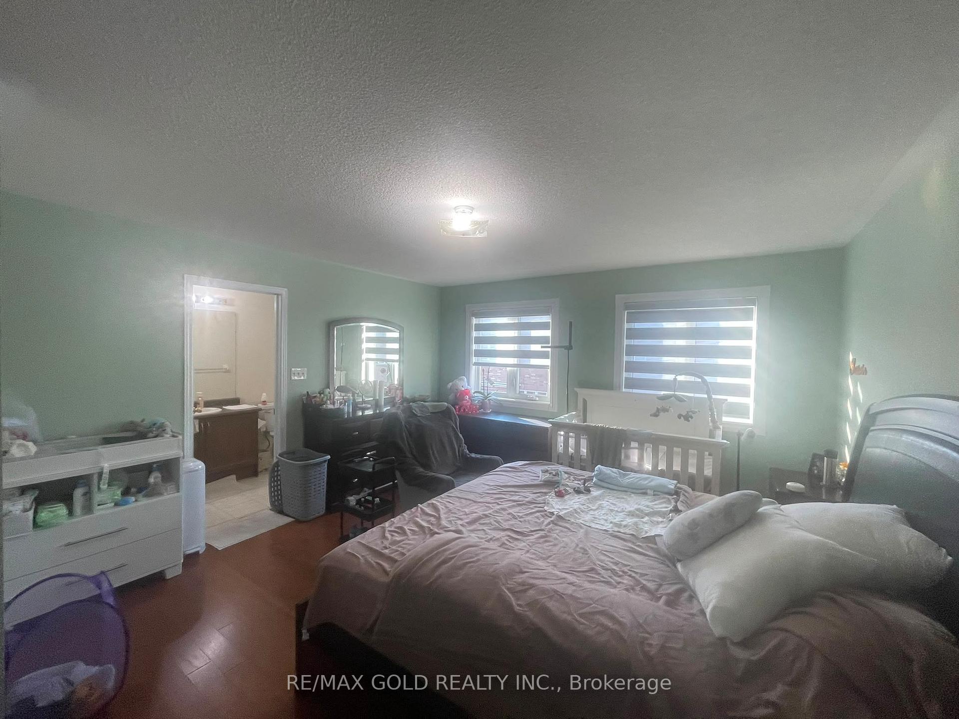 Photo 45 of 20 Kincaid Lane, Markham, Middlefield — HOMEH