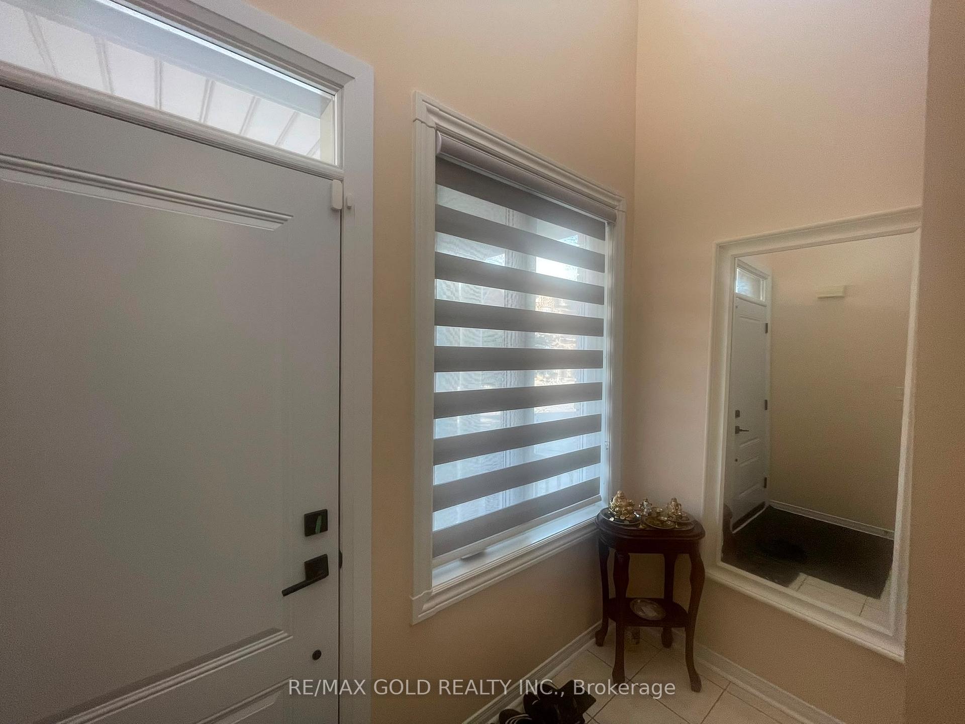 Photo 55 of 20 Kincaid Lane, Markham, Middlefield — HOMEH