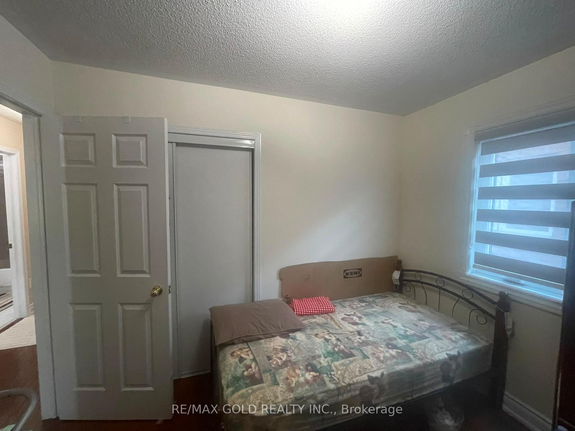 Photo 65 of 20 Kincaid Lane, Markham, Middlefield — HOMEH