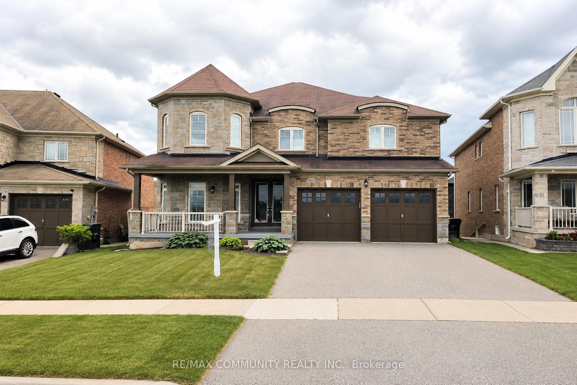 Front of 1423 Lormel Gate Avenue
