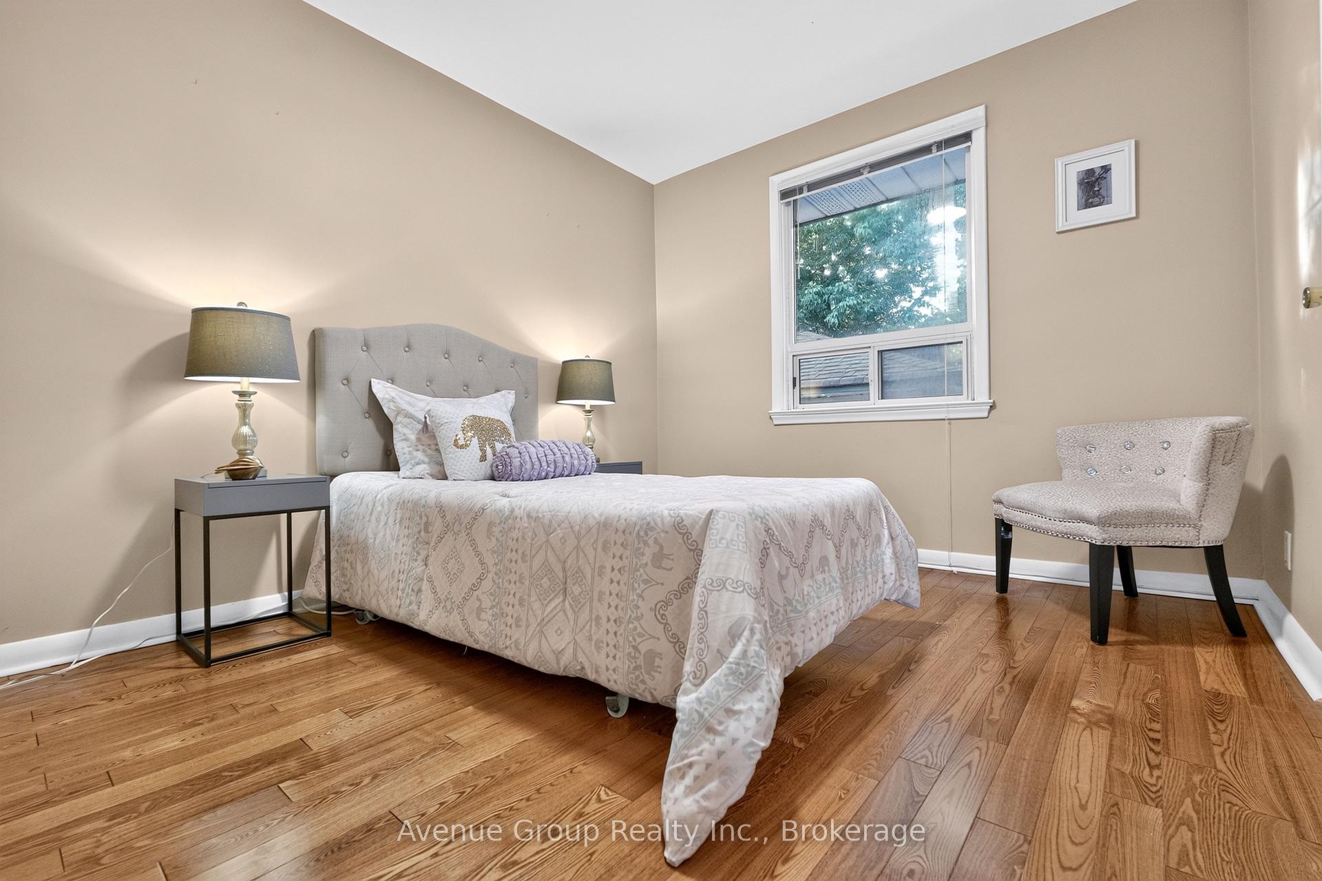 Photo 14 of 141 Budea Crescent, Scarborough, Wexford-Maryvale — HOMEH