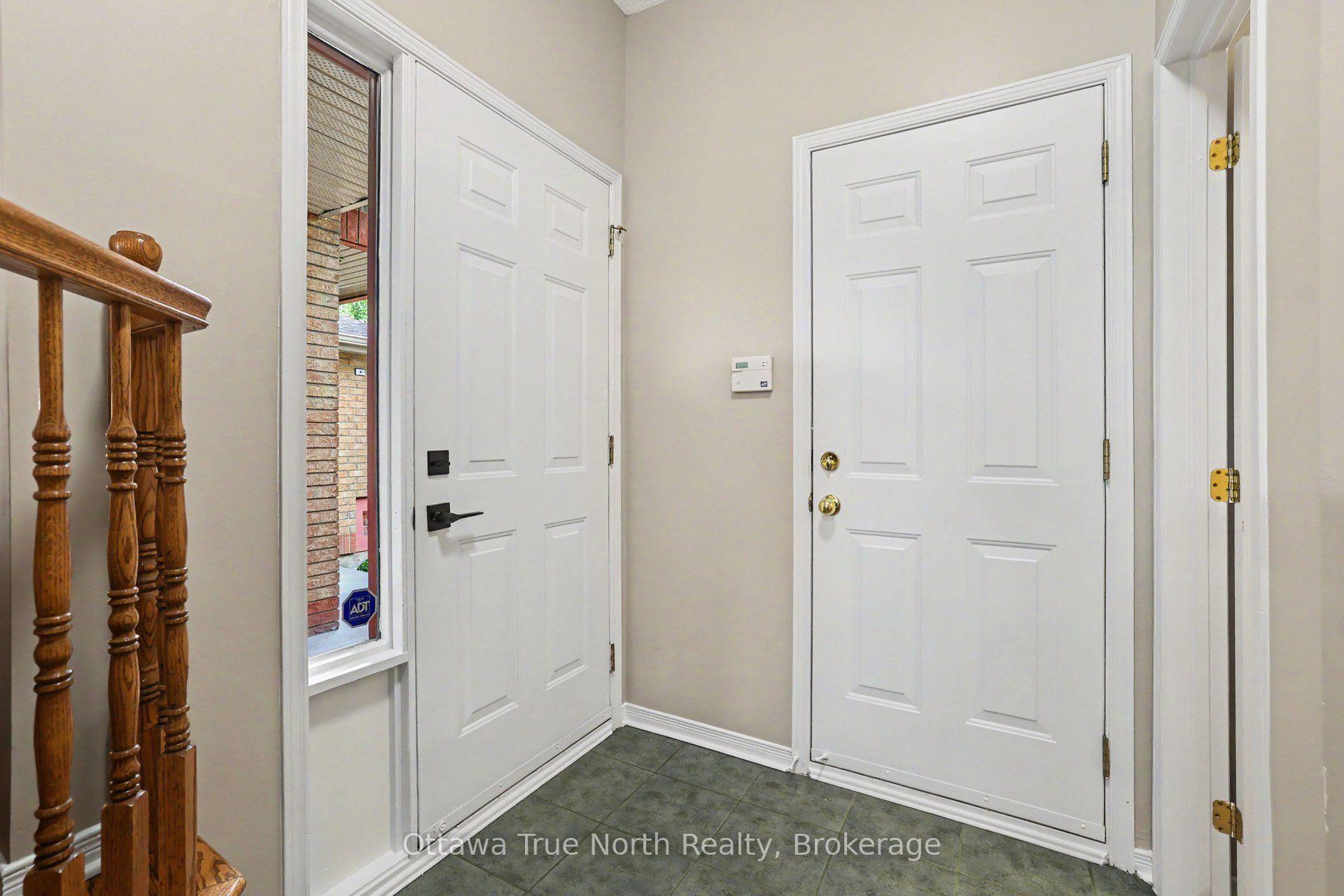 Photo 2 of 187 Kincardine Drive, Ottawa, Kanata - Glencairn/Hazeldean — HOMEH