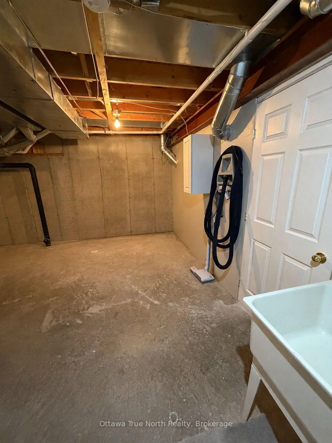 Photo 37 of 187 Kincardine Drive, Ottawa, Kanata - Glencairn/Hazeldean — HOMEH