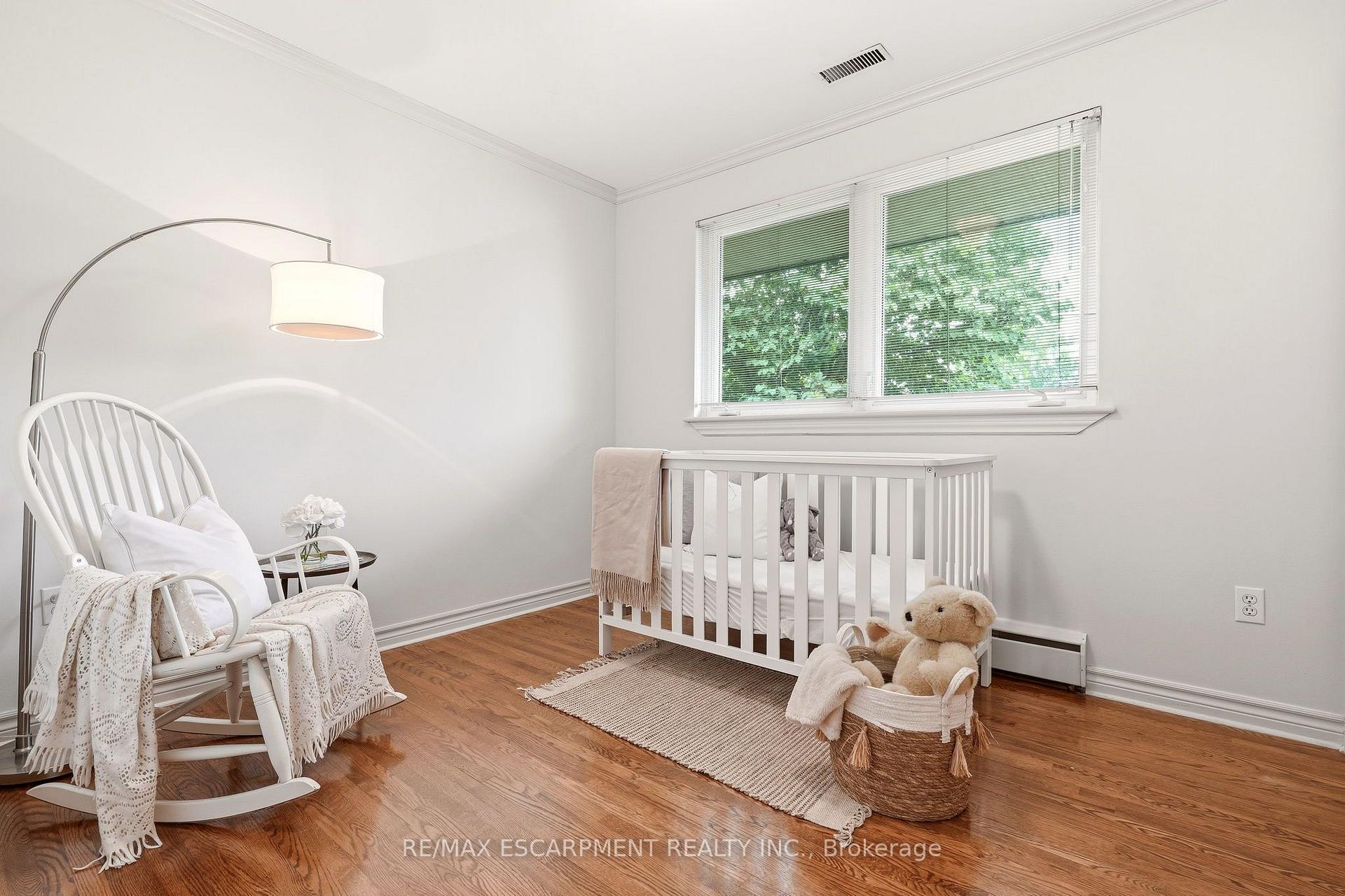 Photo 27 of 27 Brentwood Drive, Hamilton, Stoney Creek — HOMEH