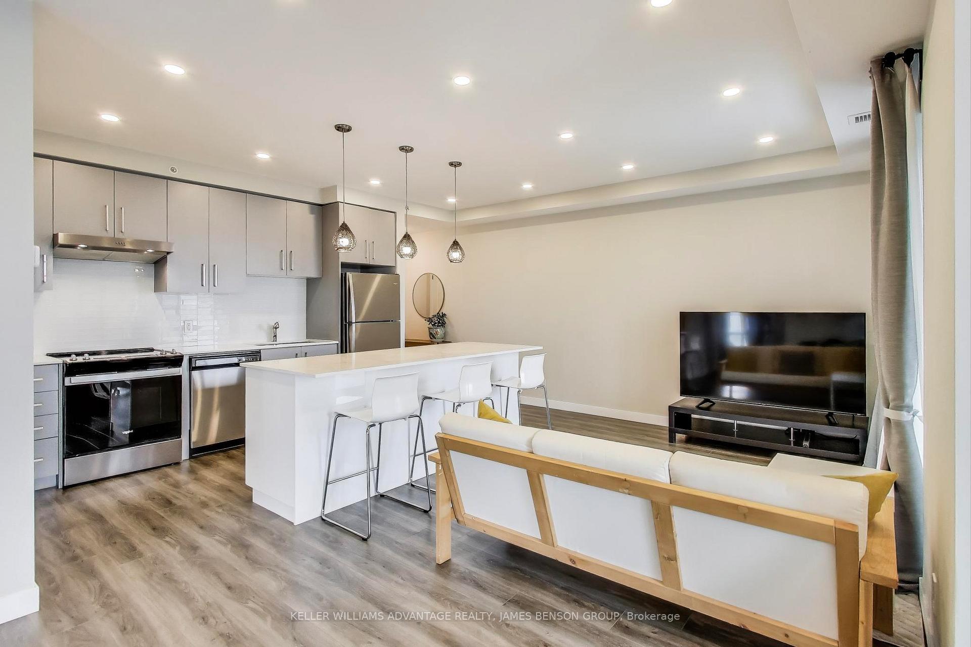 Photo 11 of Unit 907, 15 Queen Street S, Hamilton, Central — HOMEH