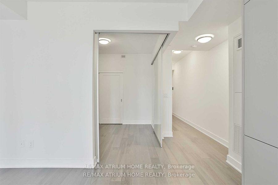 Photo 12 of Unit 405, 88 Cumberland Street, Toronto, The Annex — HOMEH