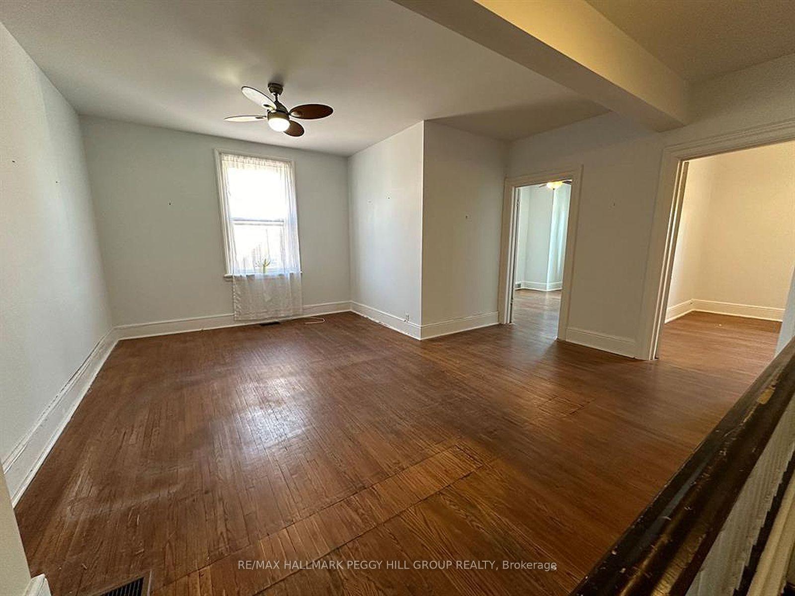 Photo 2 of Unit 3, 44 Toronto Street, Barrie, City Centre — HOMEH