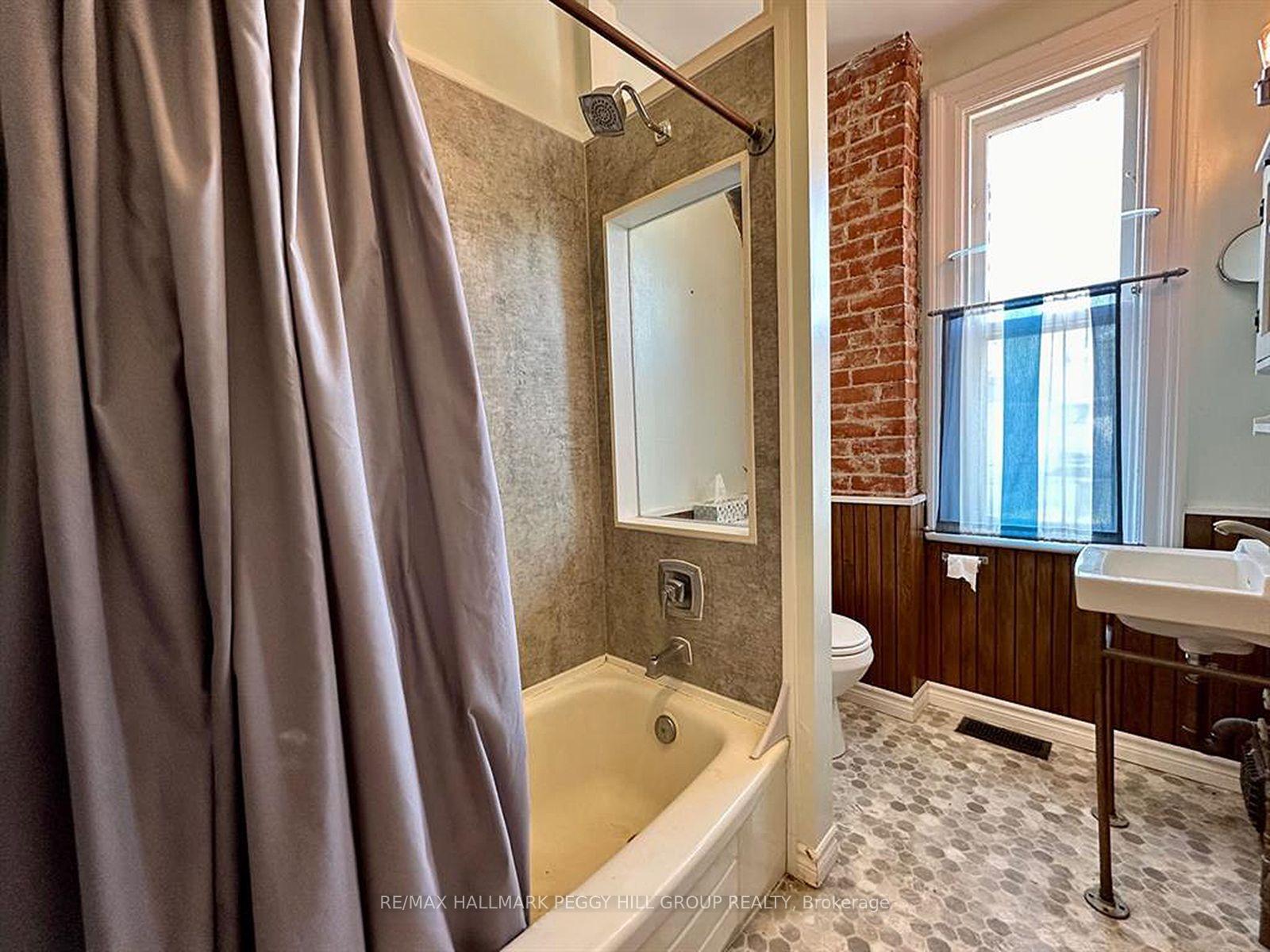 Photo 9 of Unit 3, 44 Toronto Street, Barrie, City Centre — HOMEH