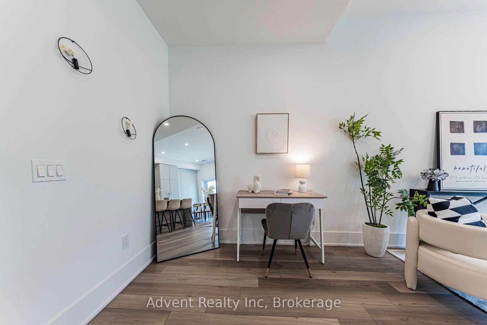 Photo 5 of Unit 111W, 9 Clegg Road, Markham, Unionville — HOMEH