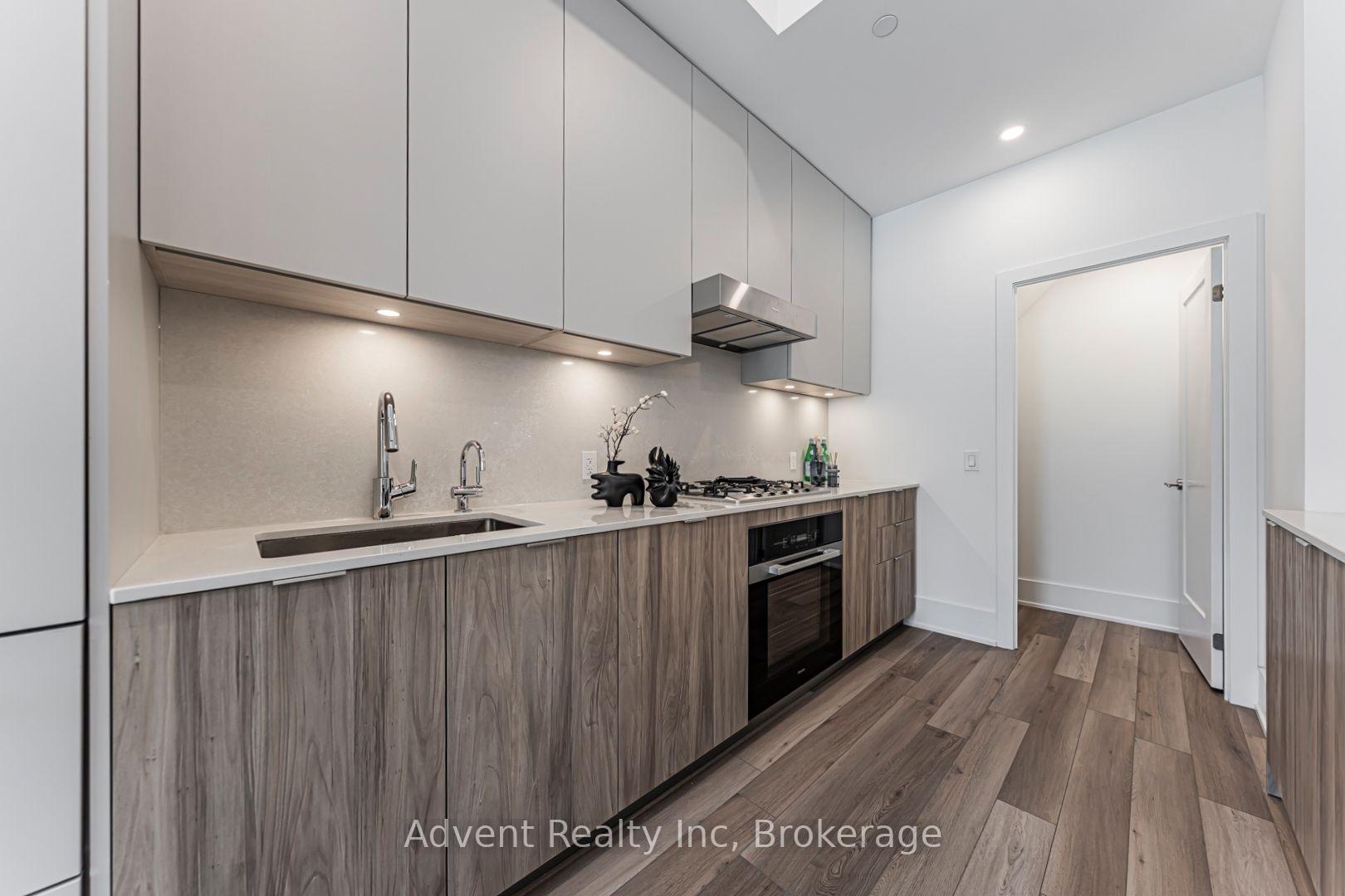 Photo 15 of Unit 111W, 9 Clegg Road, Markham, Unionville — HOMEH