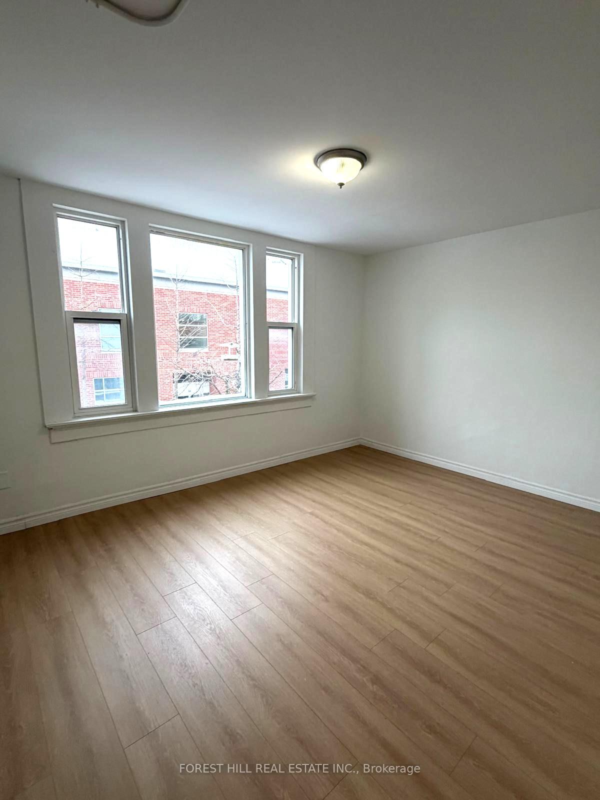 Photo 3 of Unit 2, 9 Eby Street, Kitchener, Cedar Hill — HOMEH