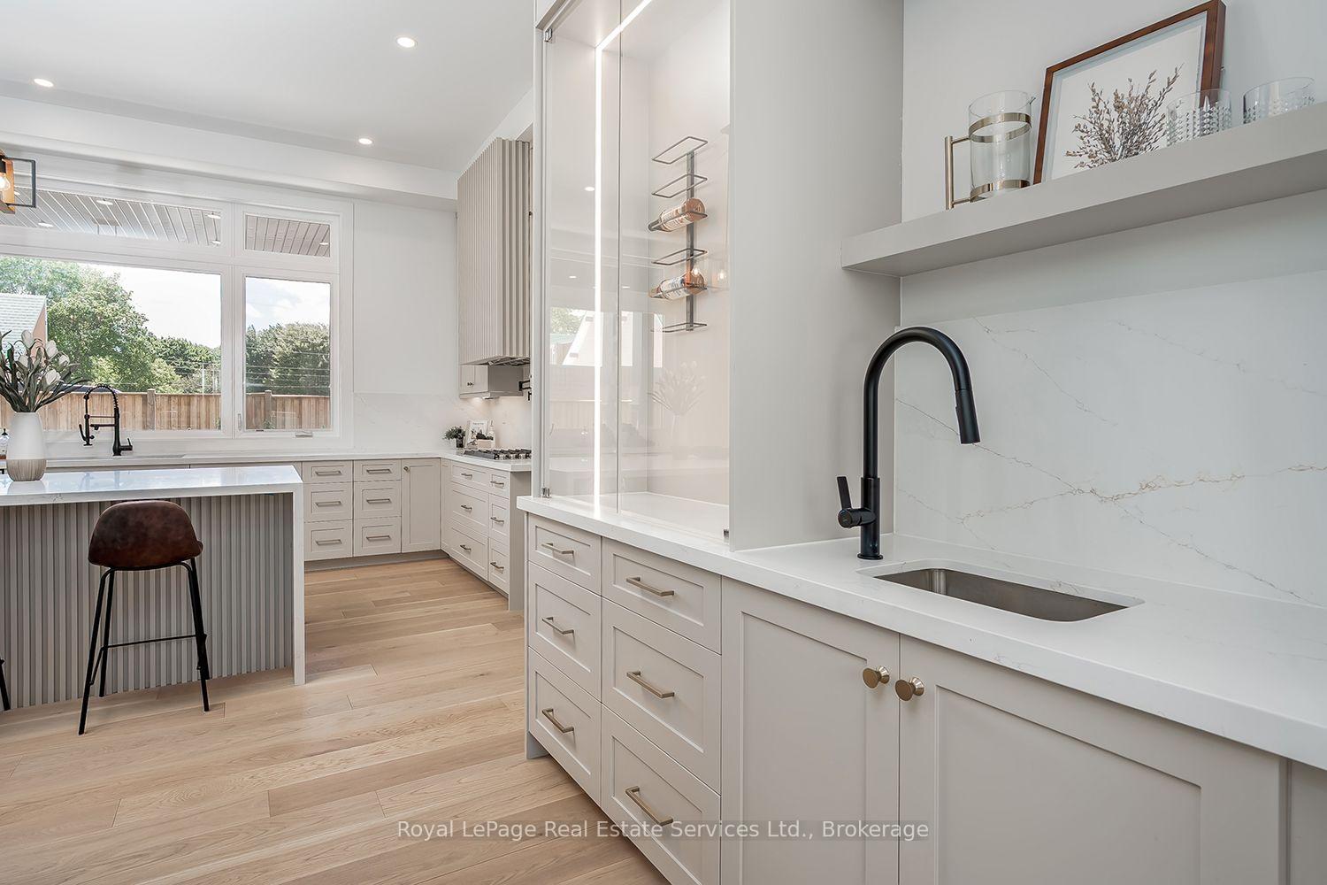 Photo 20 of 310 Tuck Drive, Burlington, Shoreacres — HOMEH