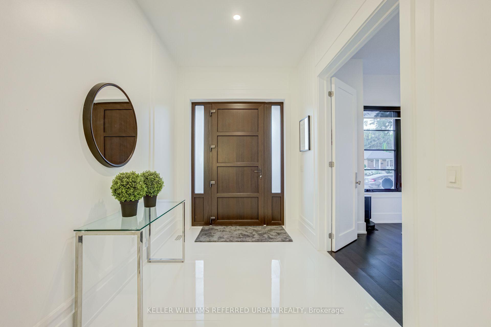 Photo 3 of 57 Ambleside Avenue, Etobicoke, Stonegate-Queensway — HOMEH