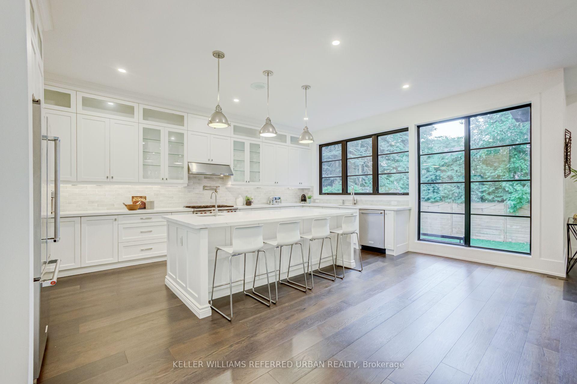Photo 10 of 57 Ambleside Avenue, Etobicoke, Stonegate-Queensway — HOMEH