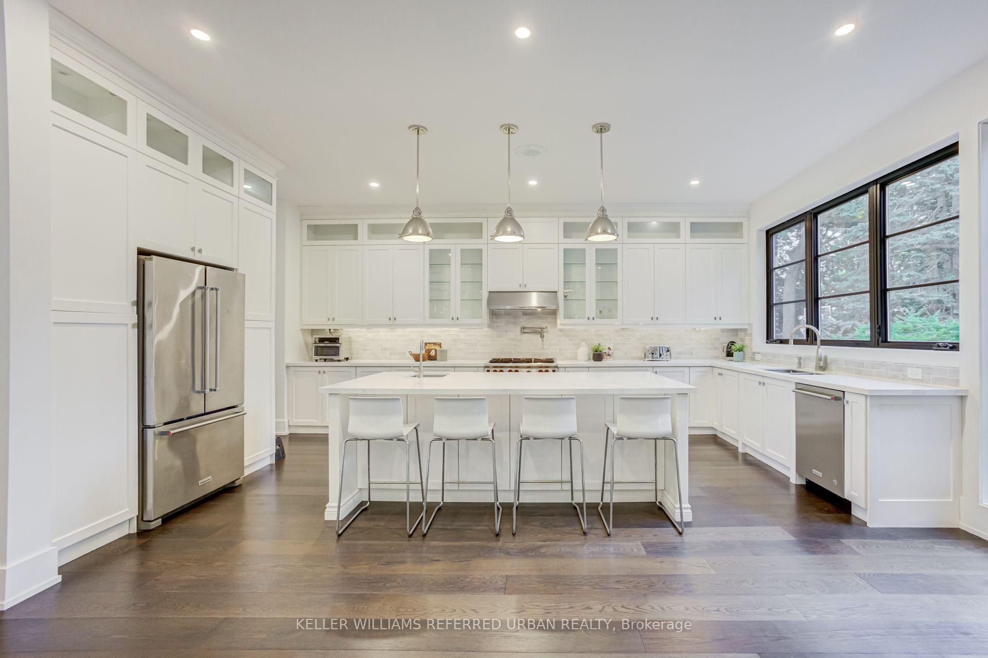 Photo 12 of 57 Ambleside Avenue, Etobicoke, Stonegate-Queensway — HOMEH