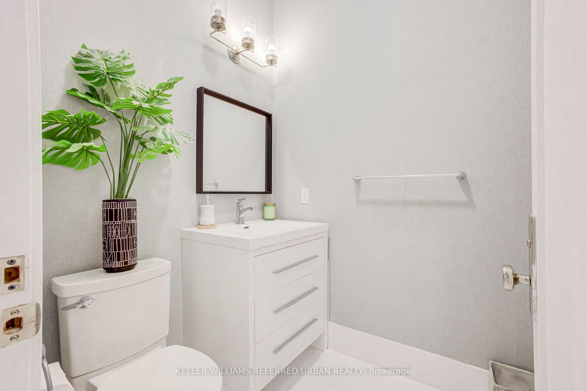Photo 20 of 57 Ambleside Avenue, Etobicoke, Stonegate-Queensway — HOMEH