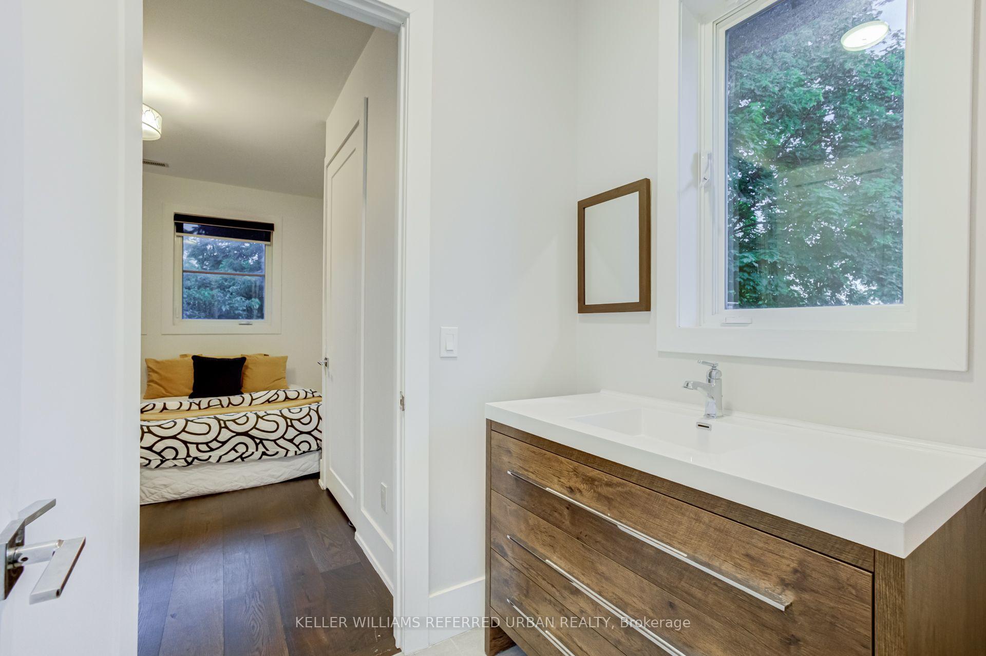 Photo 38 of 57 Ambleside Avenue, Etobicoke, Stonegate-Queensway — HOMEH
