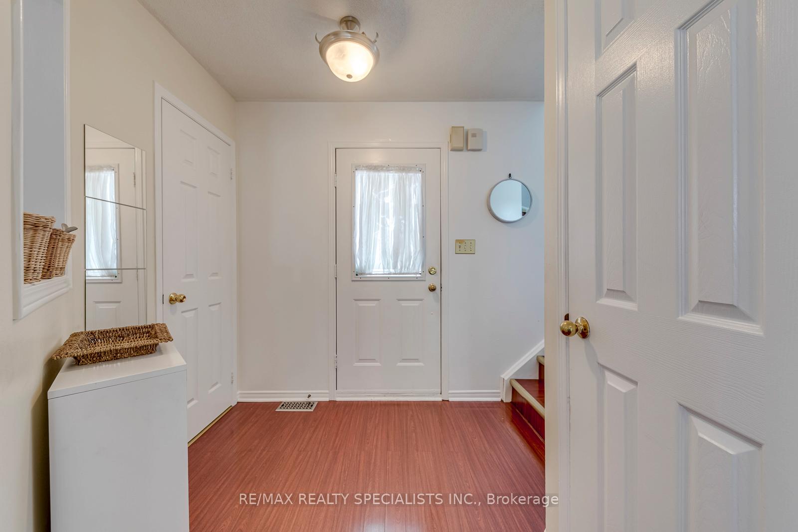 Photo 4 of 40 Mannel Crescent, Brampton, Fletcher's West — HOMEH