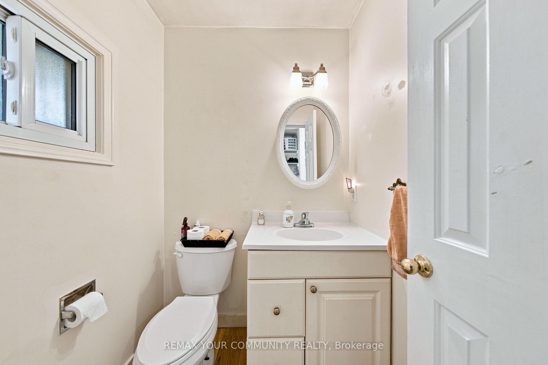 Photo 22 of 37 Longbow Square, Scarborough, Steeles — HOMEH