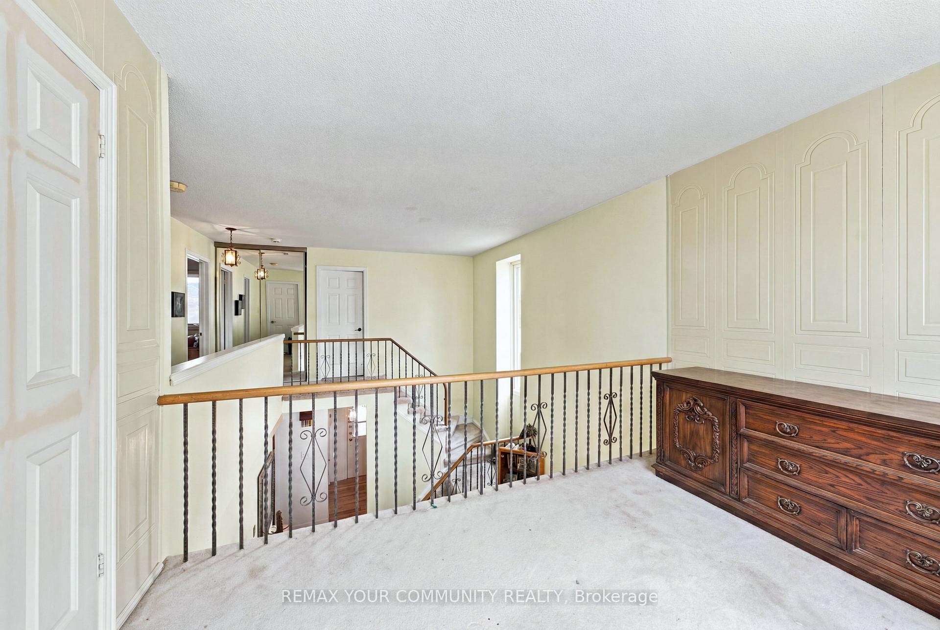 Photo 28 of 37 Longbow Square, Scarborough, Steeles — HOMEH