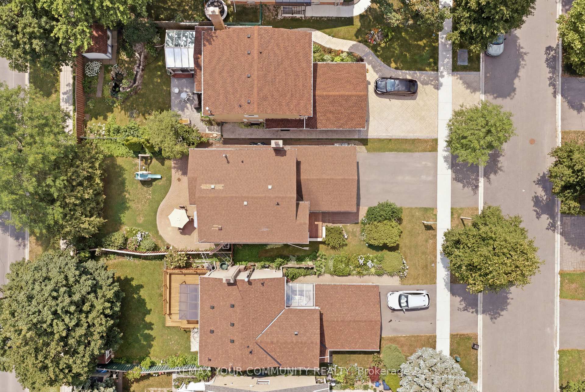 Photo 46 of 37 Longbow Square, Scarborough, Steeles — HOMEH