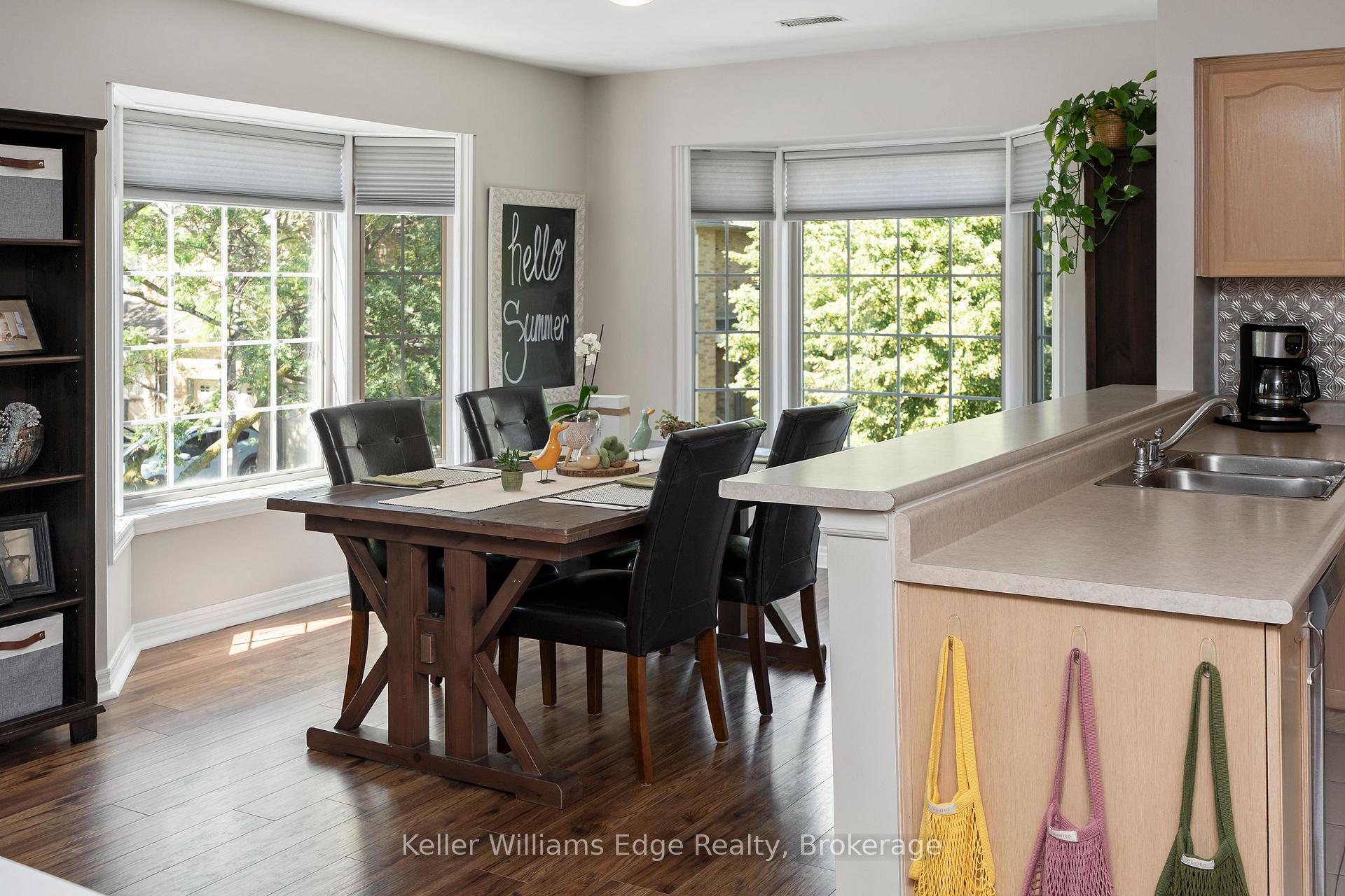 Photo 9 of Unit 8, 705 Cumberland Avenue, Burlington, Roseland — HOMEH