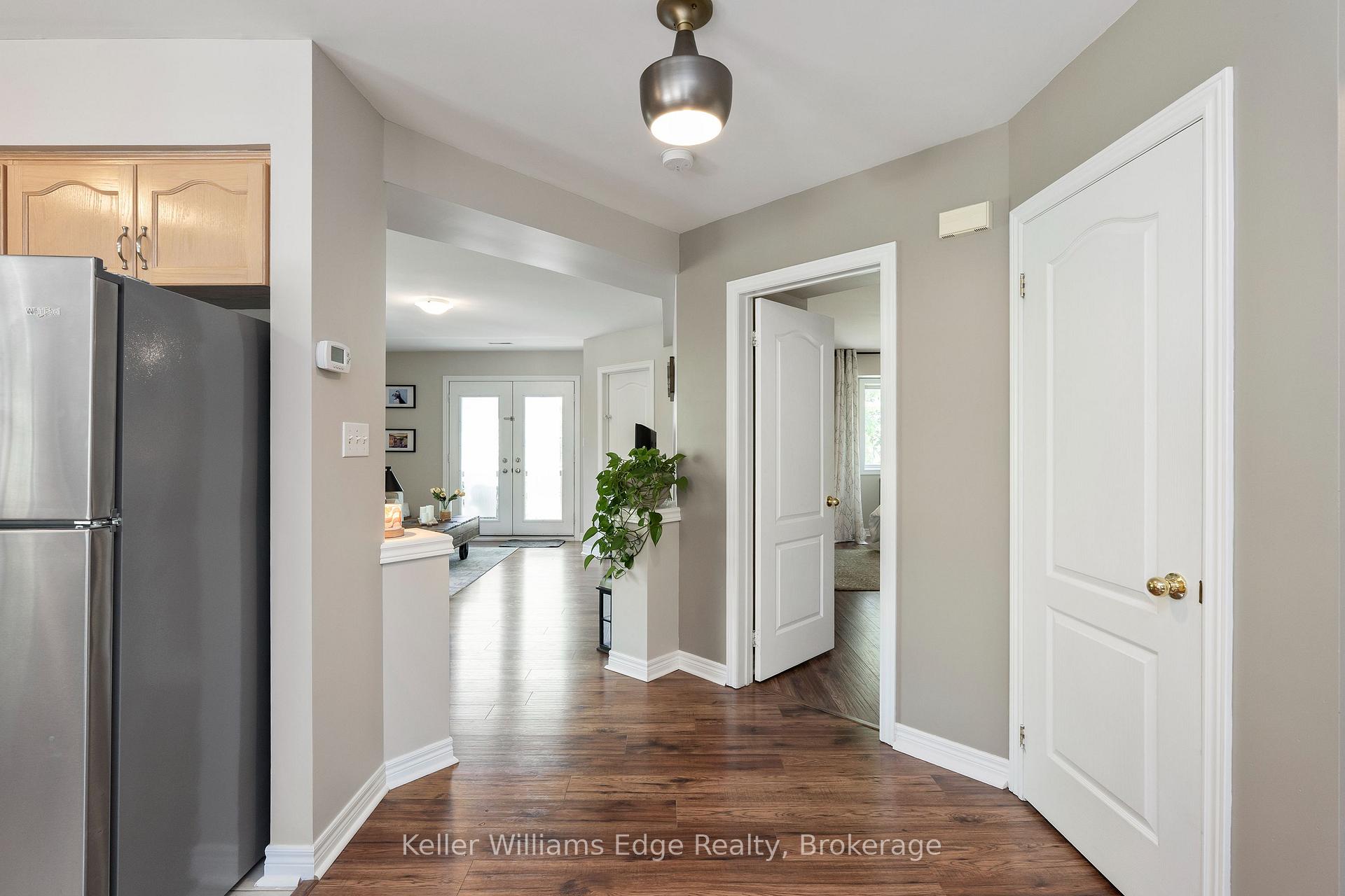 Photo 15 of Unit 8, 705 Cumberland Avenue, Burlington, Roseland — HOMEH