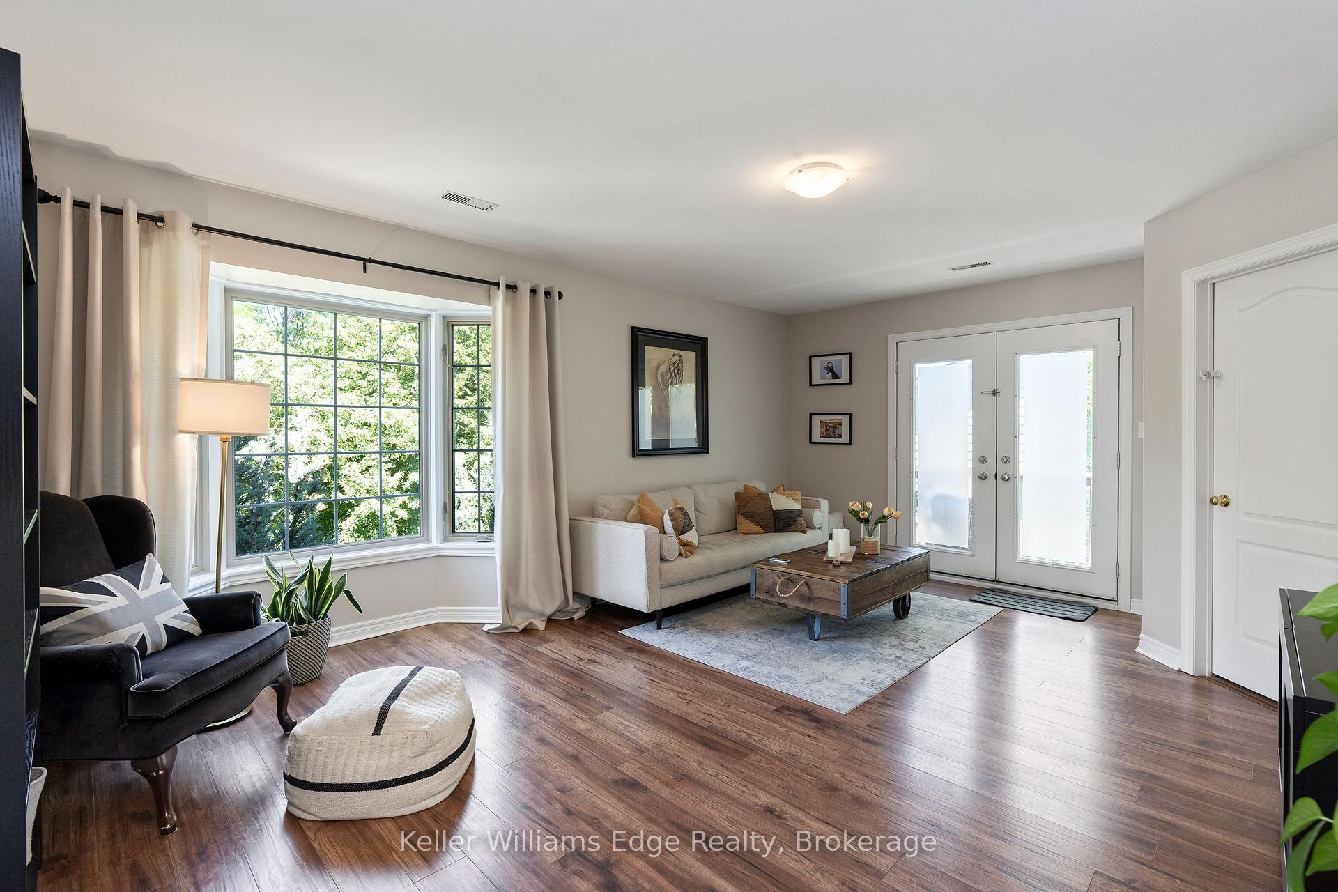 Photo 16 of Unit 8, 705 Cumberland Avenue, Burlington, Roseland — HOMEH