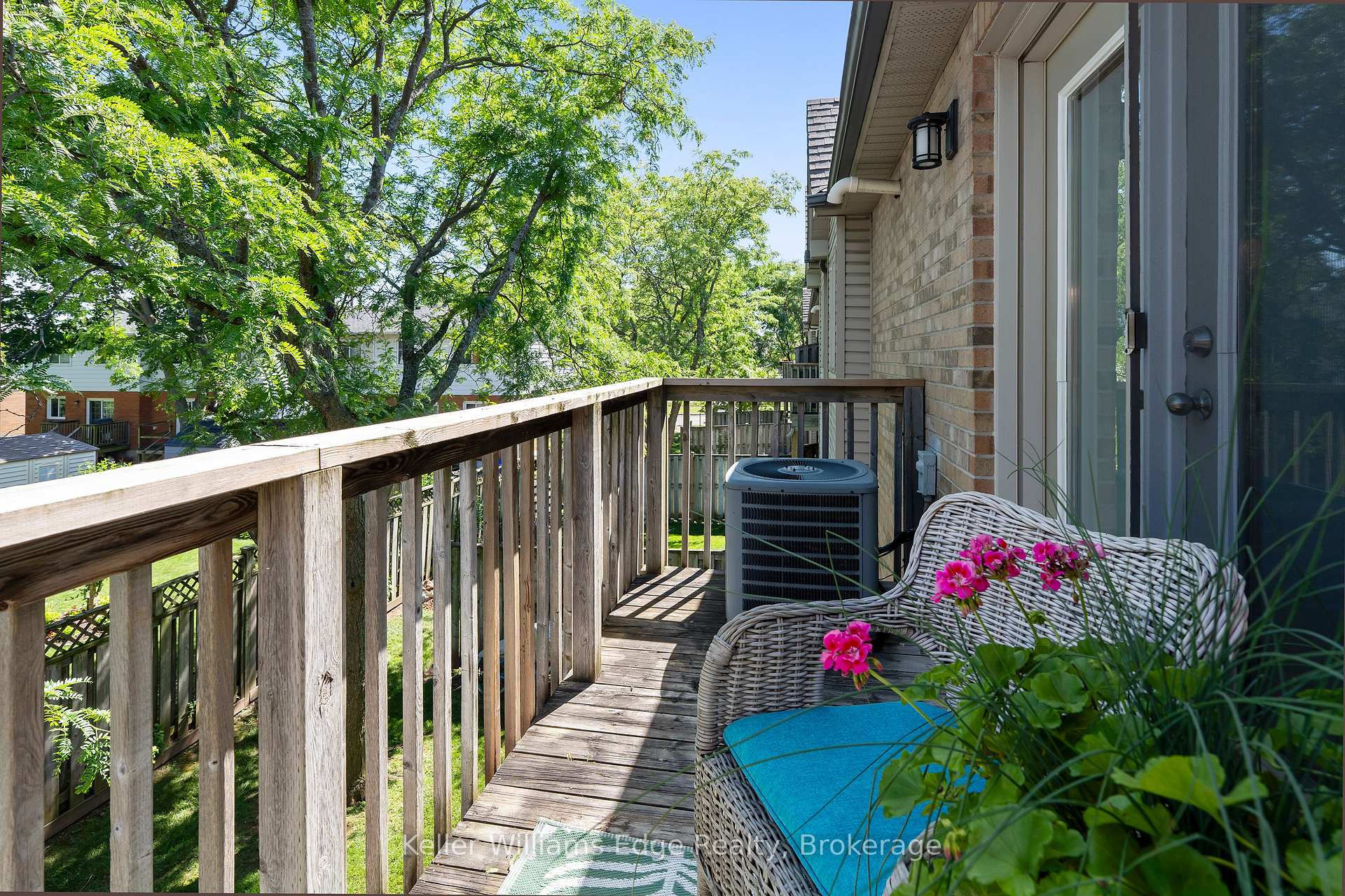 Photo 34 of Unit 8, 705 Cumberland Avenue, Burlington, Roseland — HOMEH