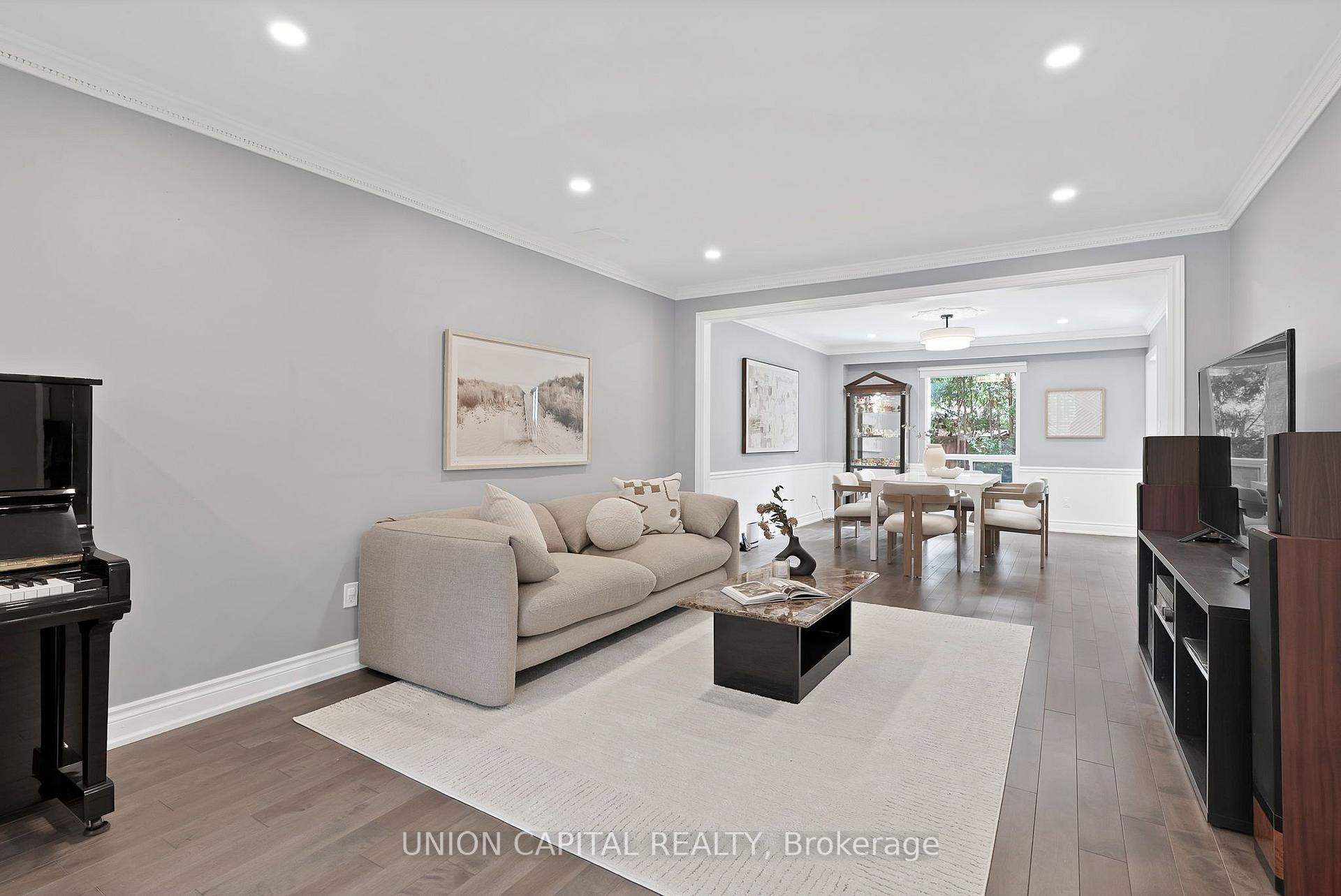 Photo 6 of 35 Mccarty Crescent, Markham, Markham Village — HOMEH