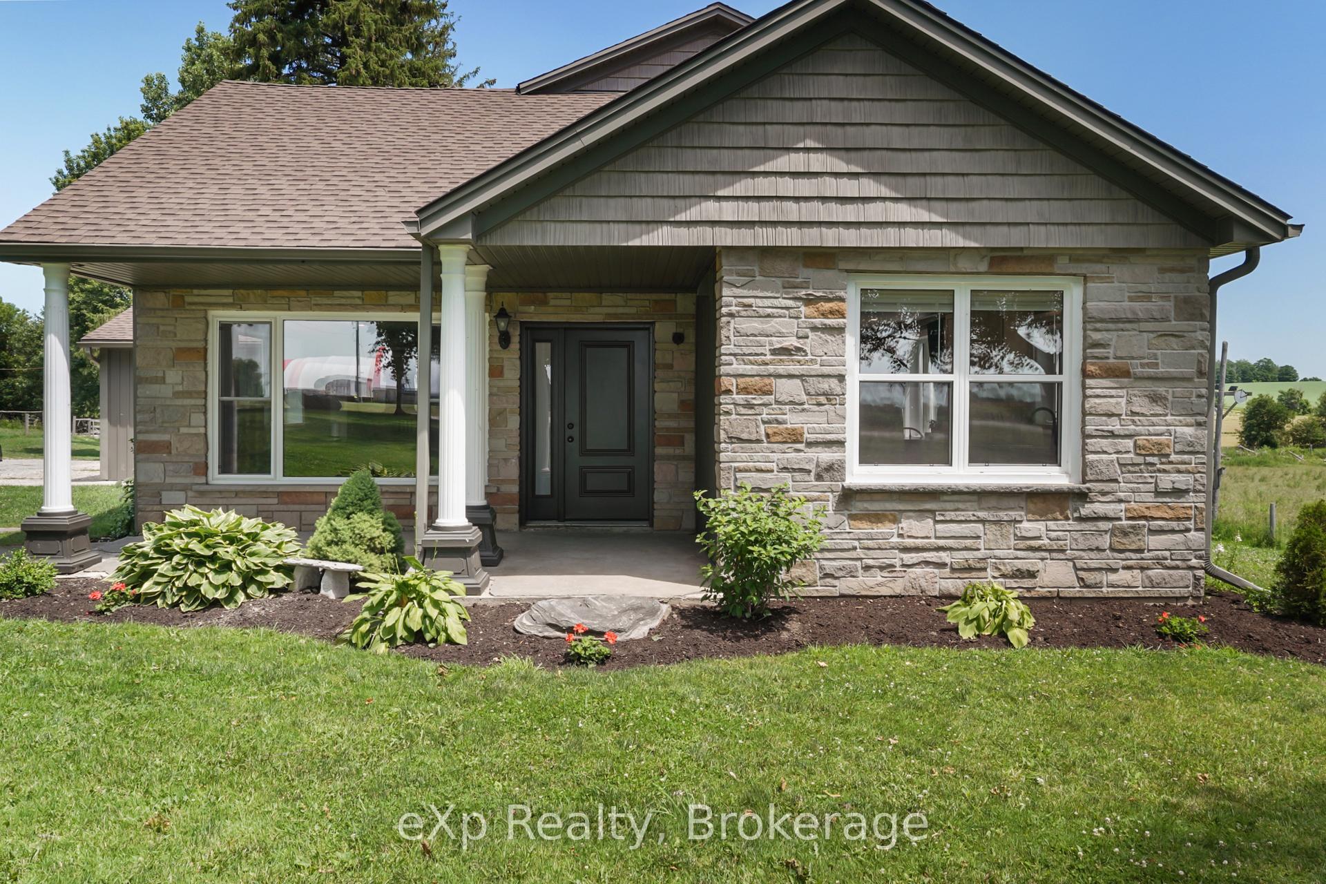 Photo 2 of 44032 Amberley Road, Howick — HOMEH