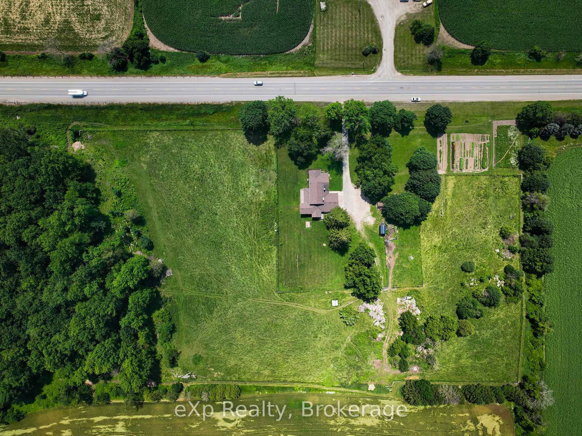 Photo 21 of 44032 Amberley Road, Howick — HOMEH