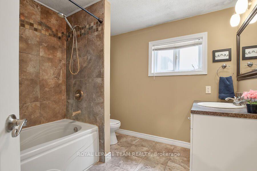 Photo 28 of 3636 Forestview Lane, Ottawa, Dunrobin Shores — HOMEH