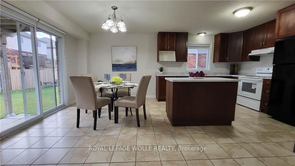 Photo 9 of Unit A, 128 Udvari Crescent, Kitchener, Highland West — HOMEH