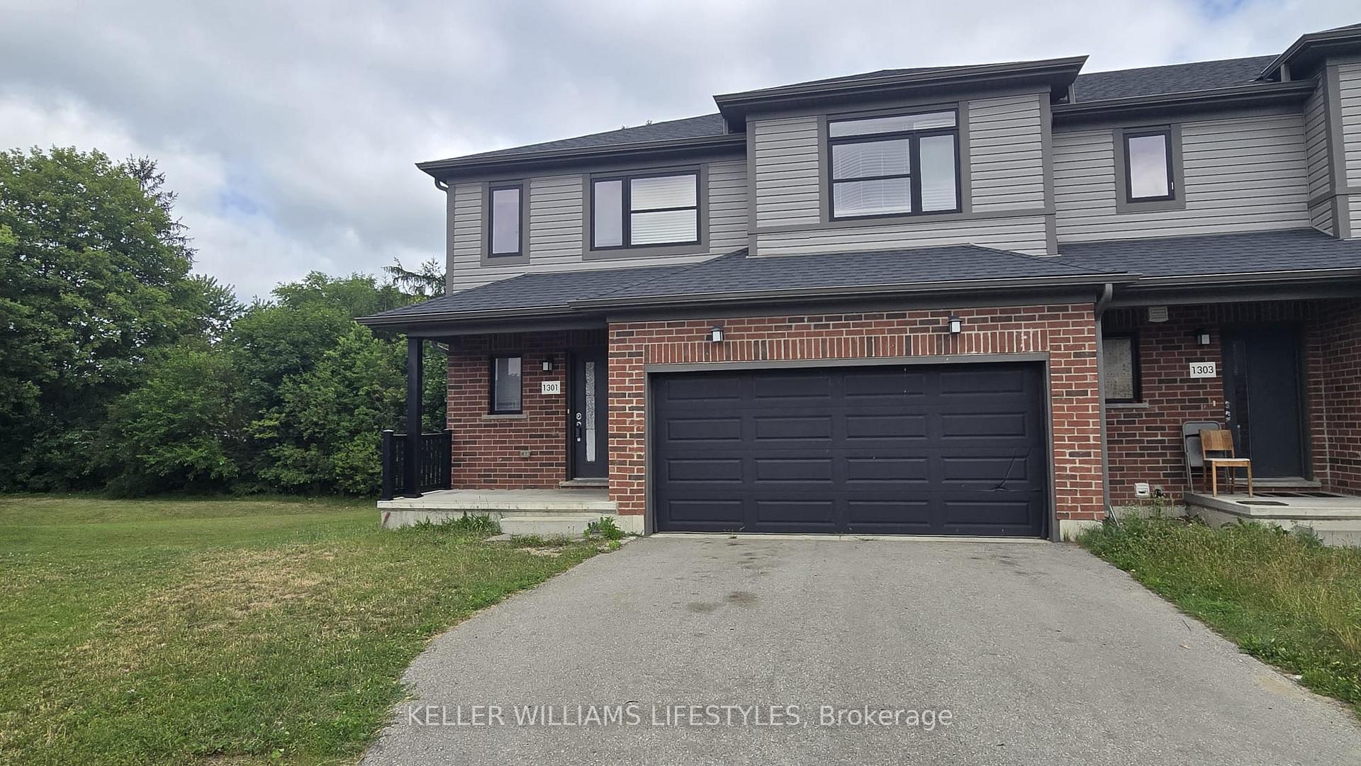 Photo 1 of 1301 Michael Circle, London, East D — HOMEH