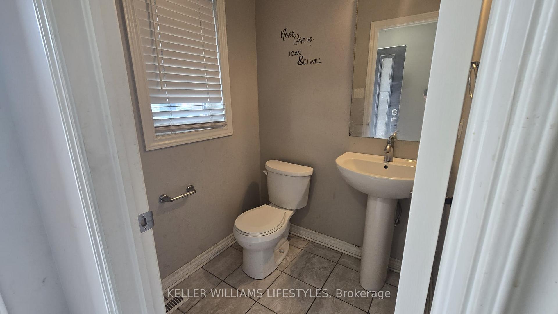 Photo 6 of 1301 Michael Circle, London, East D — HOMEH