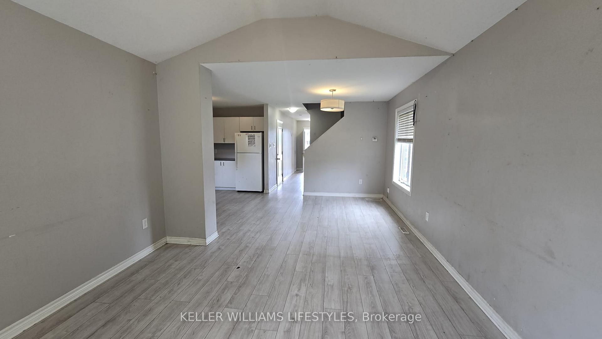 Photo 10 of 1301 Michael Circle, London, East D — HOMEH