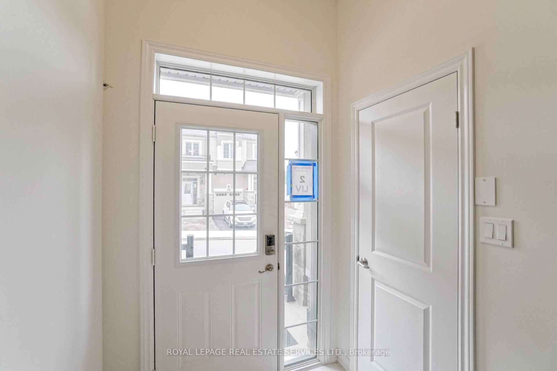 Photo 5 of Unit 2, 515 Garner Road W, Hamilton, Ancaster — HOMEH