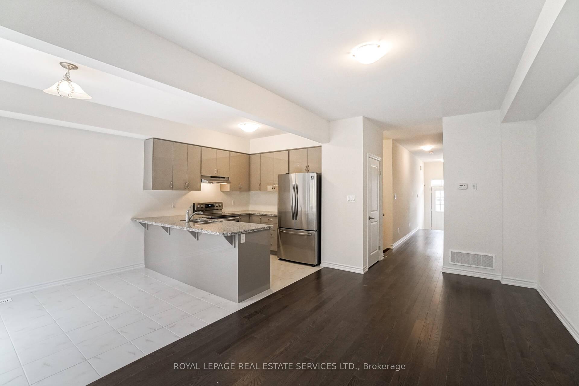 Photo 6 of Unit 2, 515 Garner Road W, Hamilton, Ancaster — HOMEH