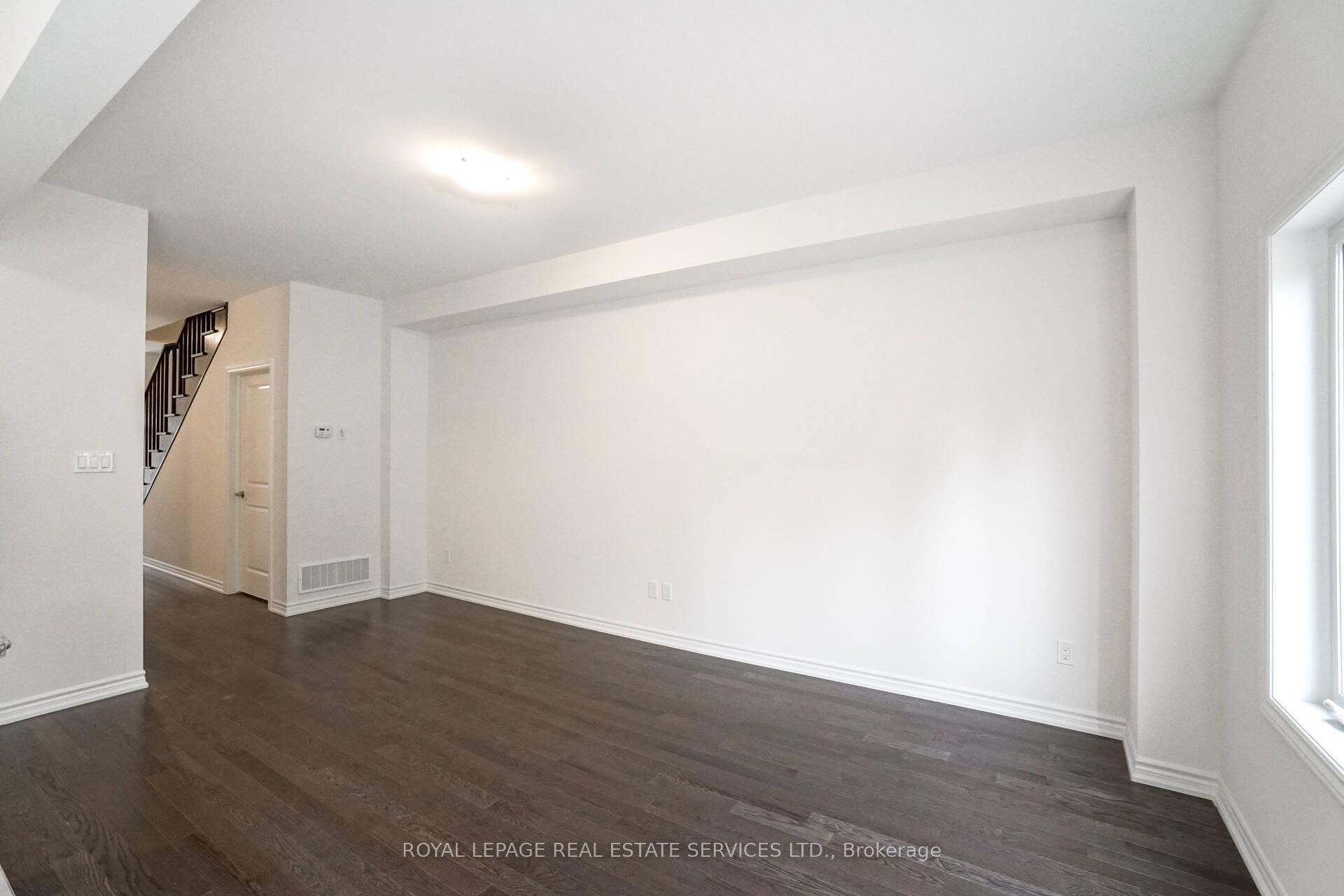 Photo 8 of Unit 2, 515 Garner Road W, Hamilton, Ancaster — HOMEH
