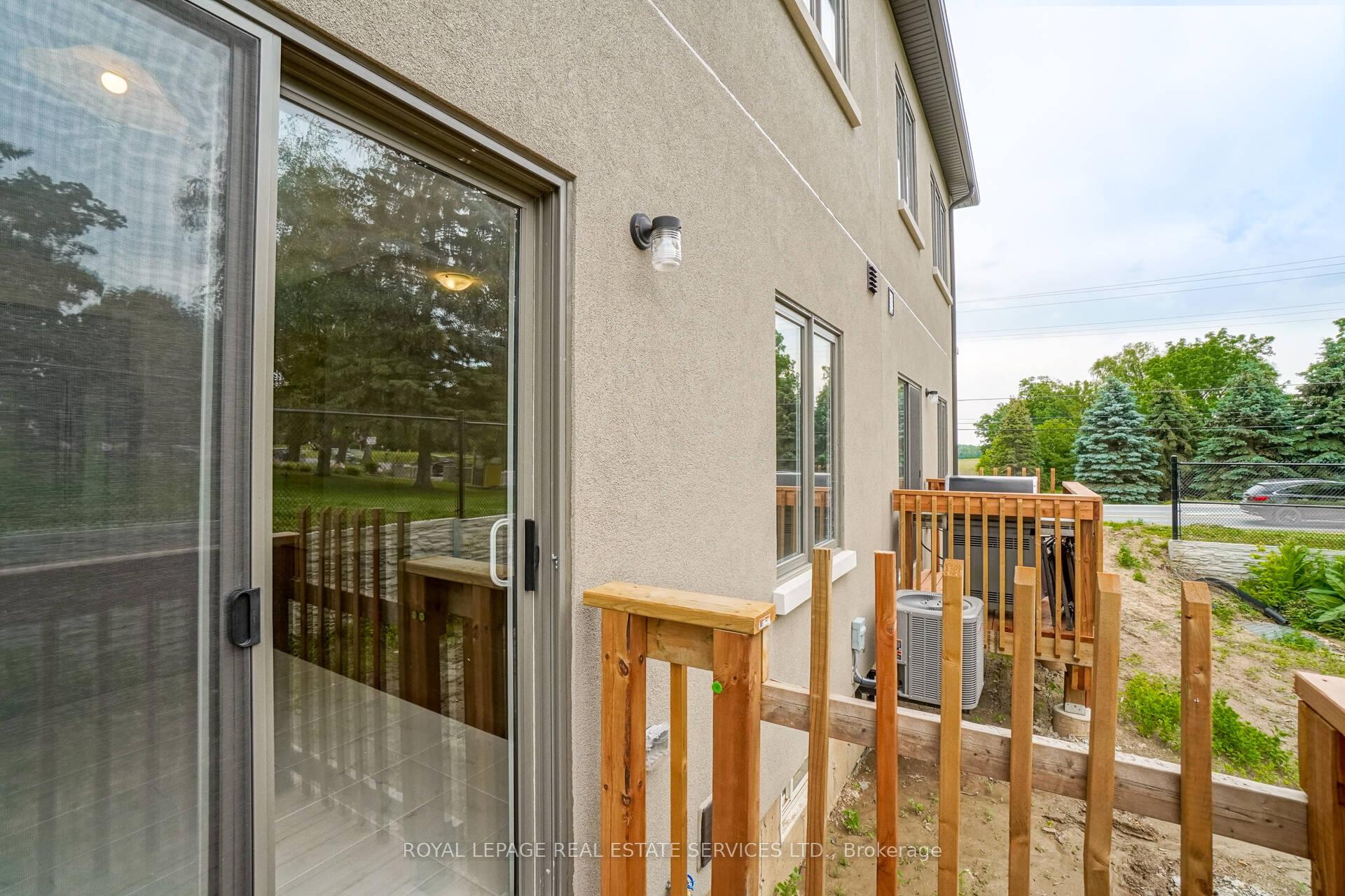 Photo 27 of Unit 2, 515 Garner Road W, Hamilton, Ancaster — HOMEH