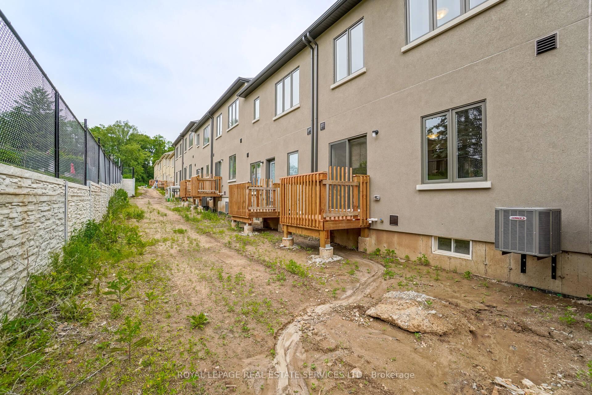 Photo 28 of Unit 2, 515 Garner Road W, Hamilton, Ancaster — HOMEH