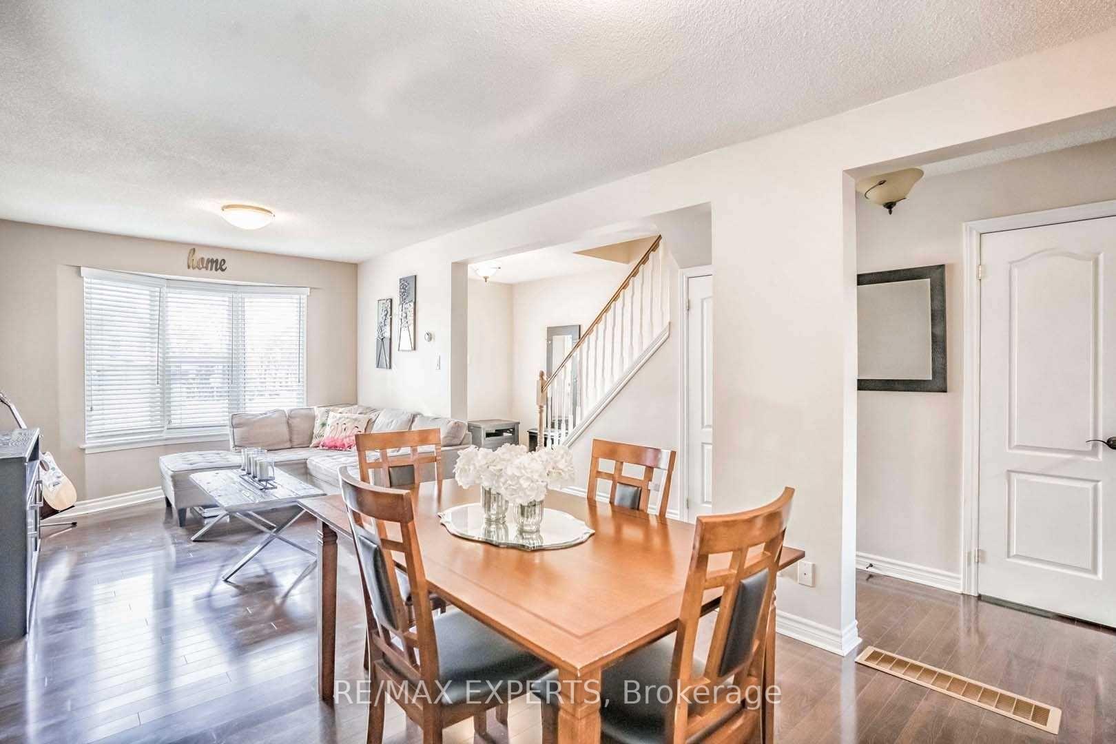 Photo 9 of 101 Morley Crescent, Brampton, Central Park — HOMEH