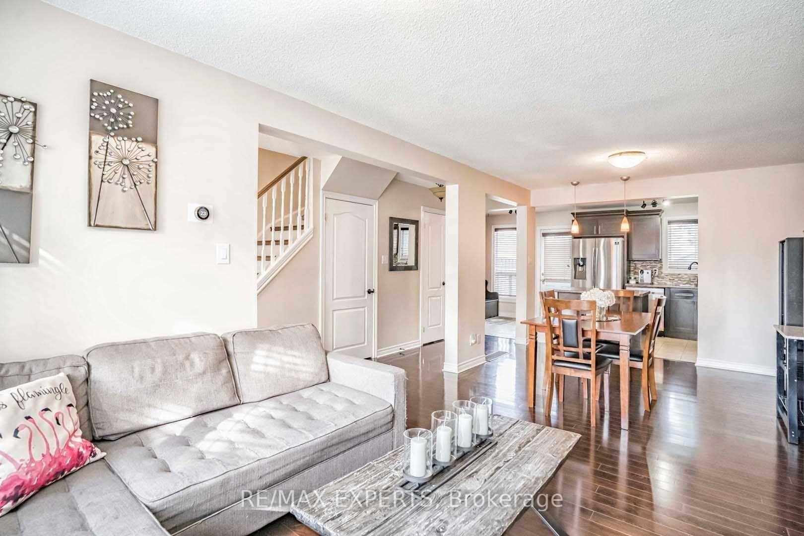 Photo 15 of 101 Morley Crescent, Brampton, Central Park — HOMEH
