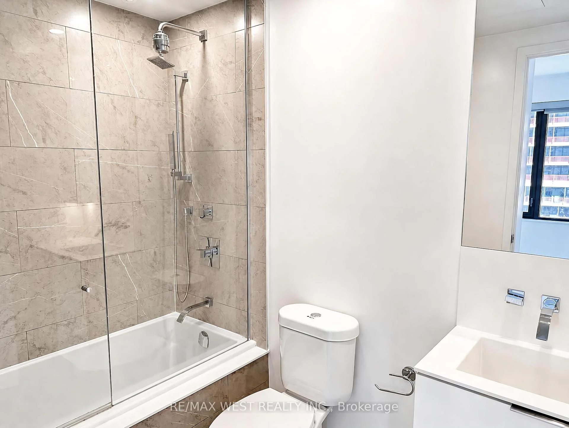 Photo 13 of Unit 802, 12 Bonnycastle Street, Toronto, Waterfront Communities — HOMEH