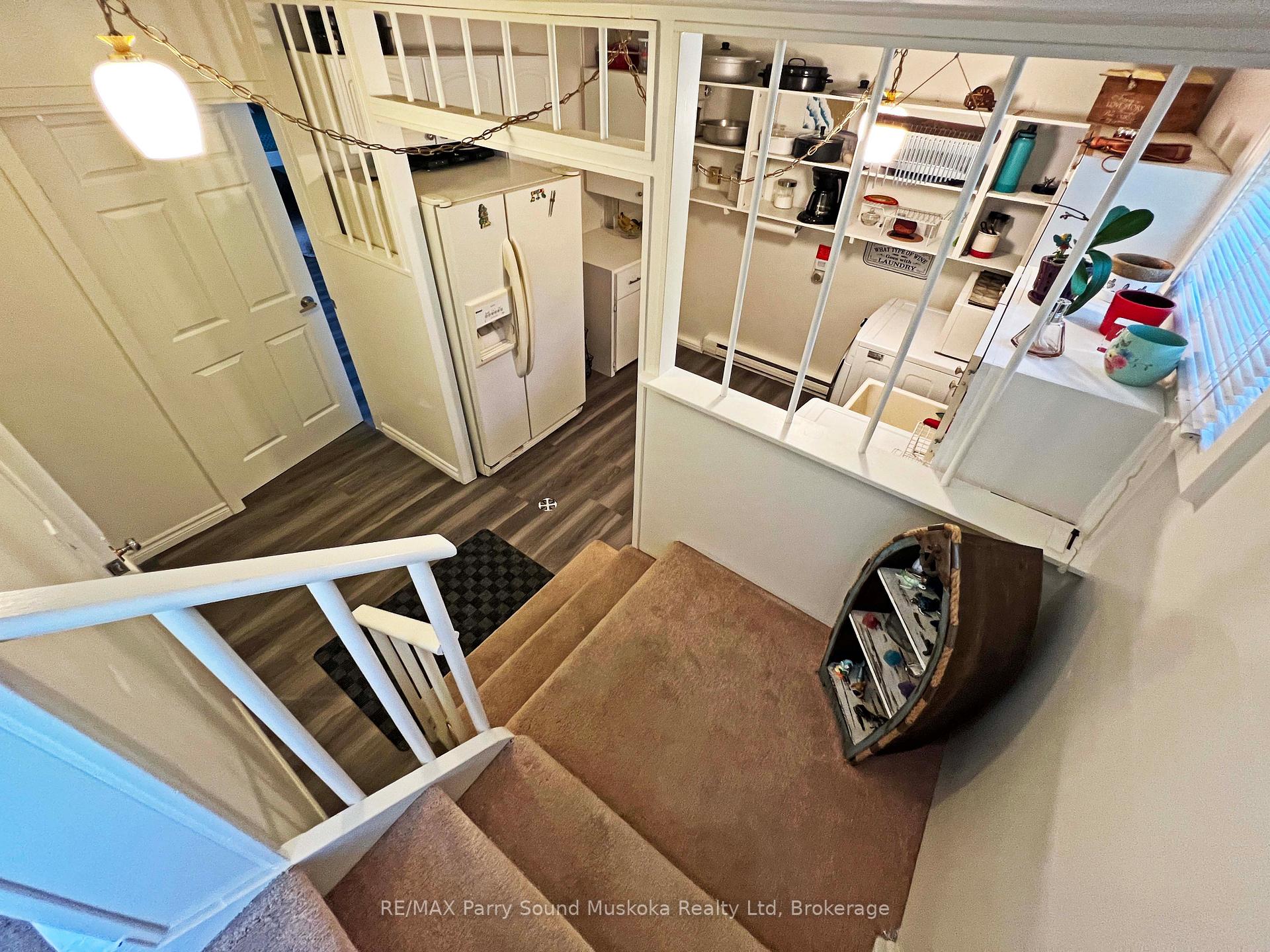 Photo 21 of 44 William Street, Parry Sound — HOMEH